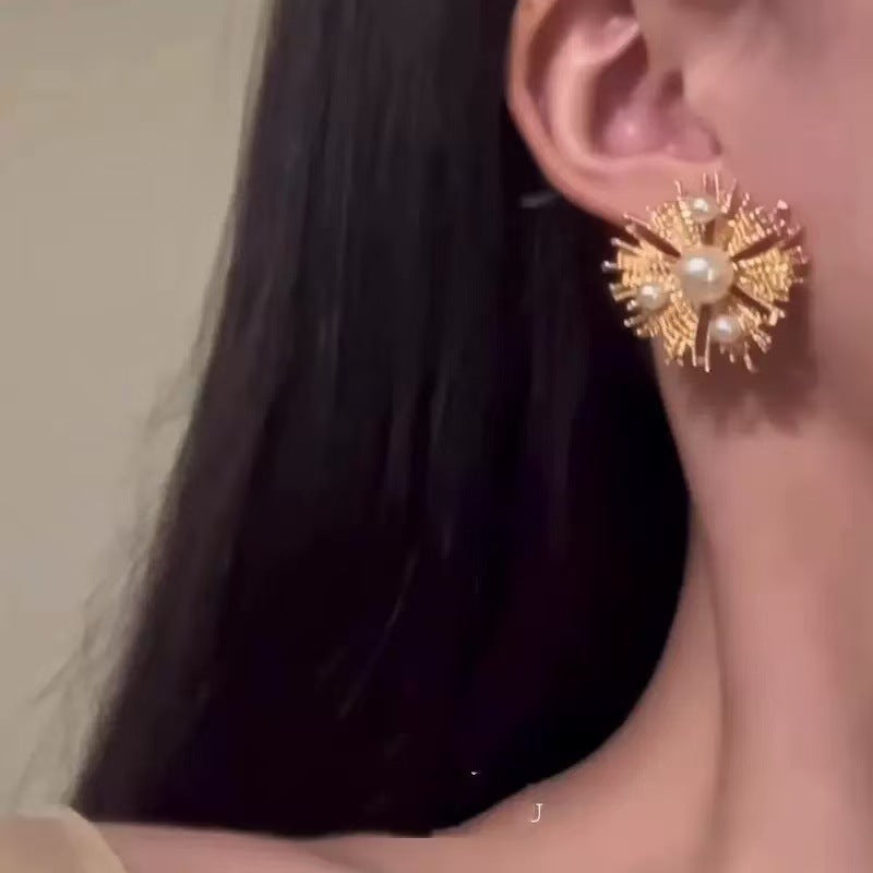 Women's Heavy Industry Advanced Sense Necklace Earrings