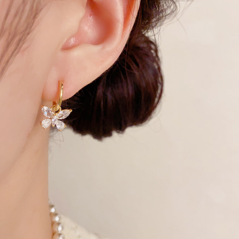 One Style For Dual-wear Diamond Butterfly Pearl Tassel Ear Clip