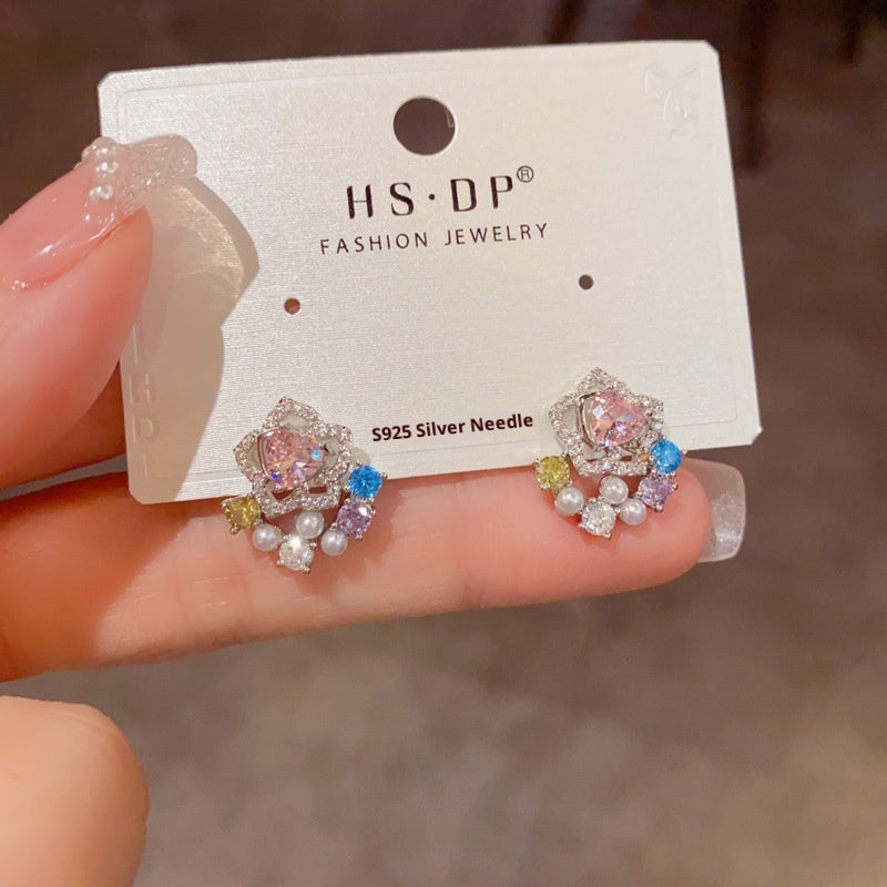 Full Diamond Silver Petal Stud Earrings