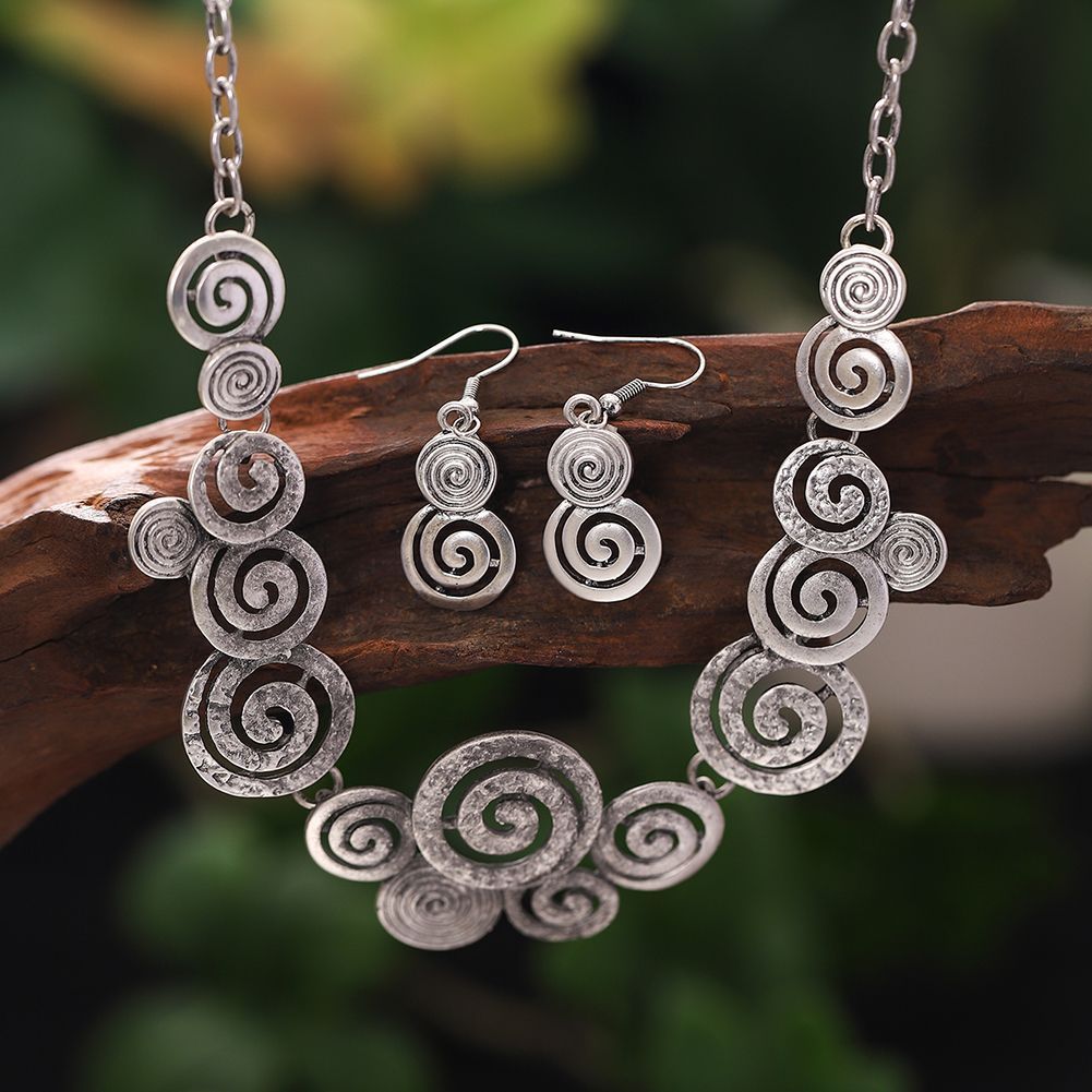 Zinc Alloy Geometric Round Spiral Color Oil Necklace Hollow Design Eardrop Set