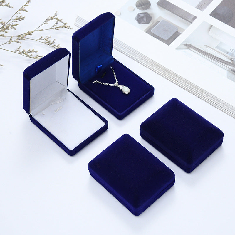 Wholesale high-end velvet pendant jewelry box, plush velvet earring