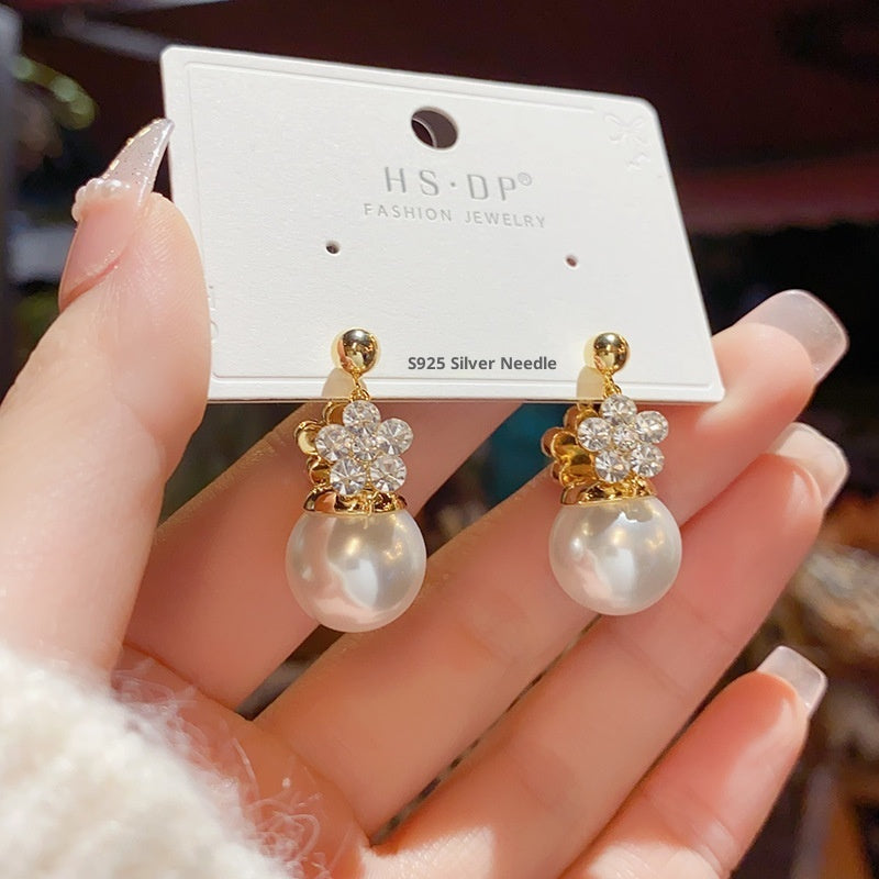 Female Korean Style Design Versatile Double-sided Flower Pearl Earrings