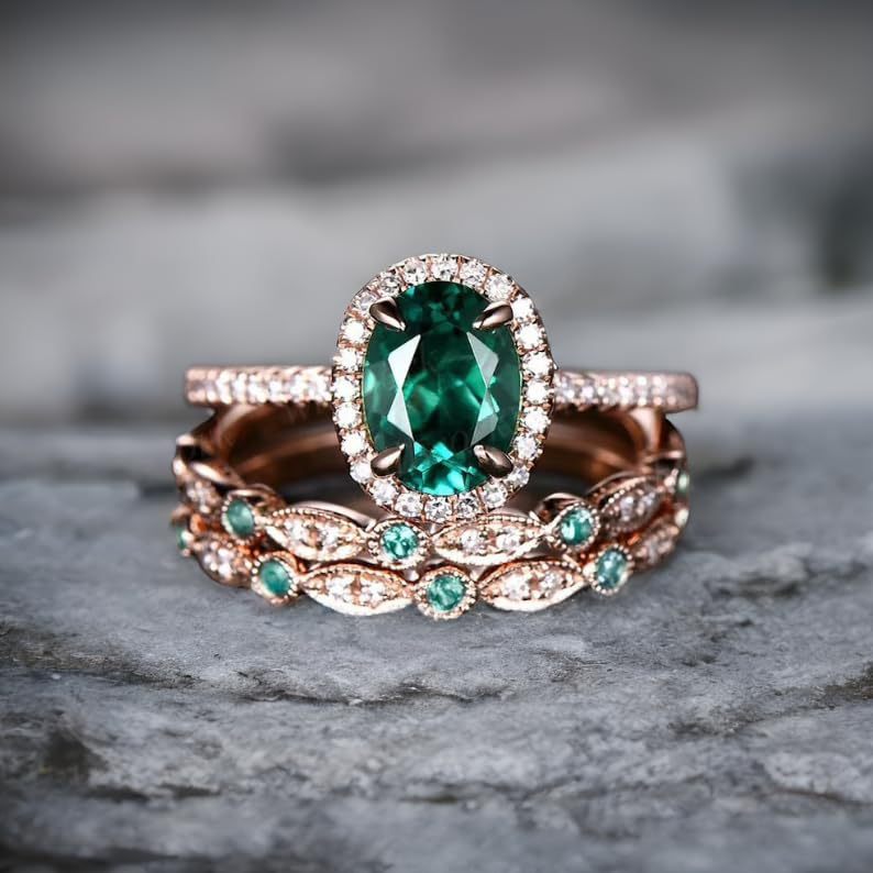 Fashion Personality Three-in-one Emerald Laminated Ring