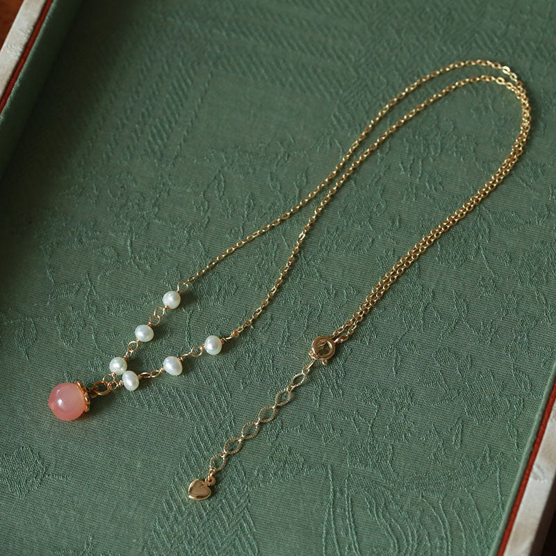 Natural Chalcedony Agate Peaches Clavicle High-grade Natural Freshwater Pearl Necklace