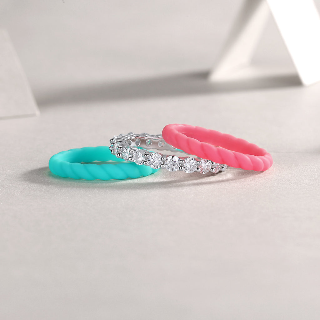 Dreamy Halo - A Wedding Ring Set With Top-quality Moissanite S925 Silver And Platinum-plated Diamond. The Ring Can Be Inspected With A Diamond Pen