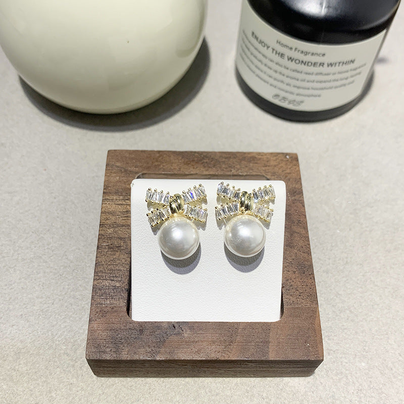 Silver Needle Micro Inlaid Zircon Bow Pearl Earrings