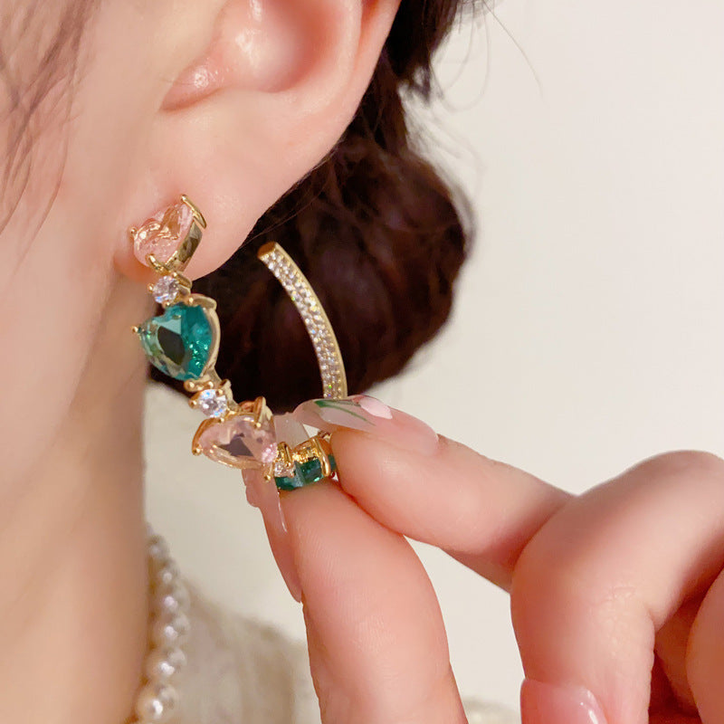 Colored Loving Heart C- Shaped Ear Ring