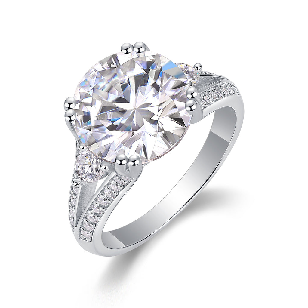 Elegant Radiance - A 5-carat Top-quality Moissanite S925 Silver Diamond Wedding Ring With Gold Plating. The Ring Can Be Inspected With A Diamond Pen