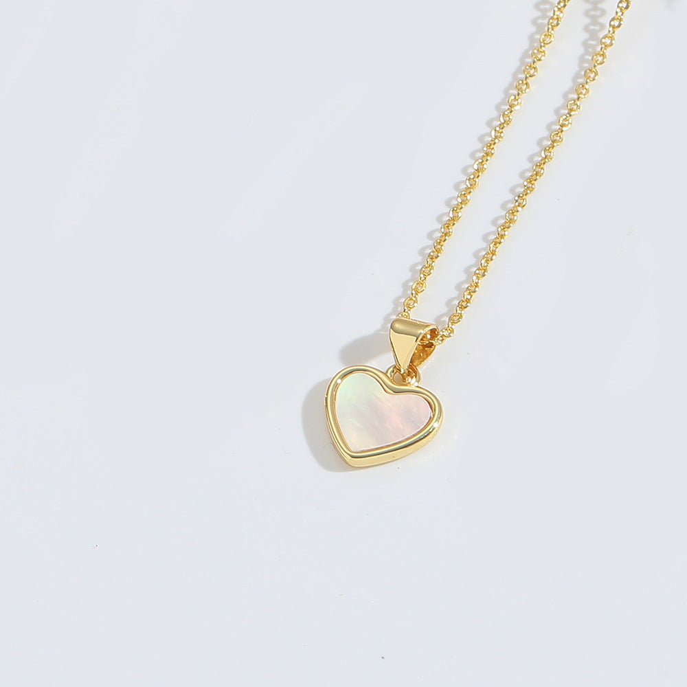 Inlaid Pendant Necklace Vintage Heart Clavicle Chain
