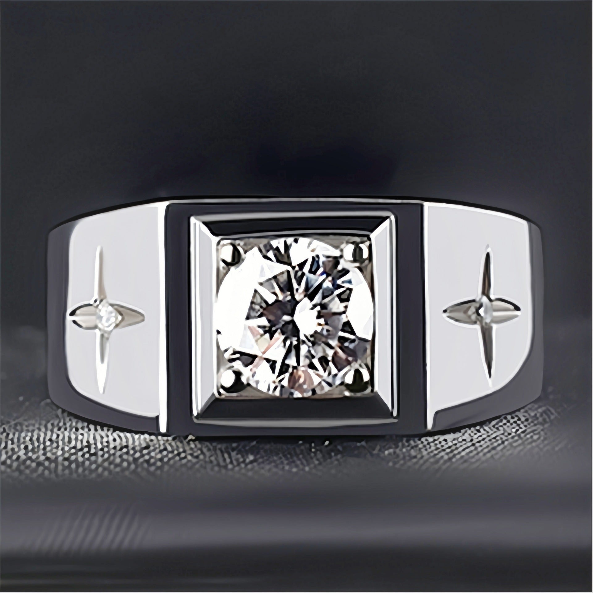 Lucky Cross Star Inlaid Diamond Plated 18K Ring