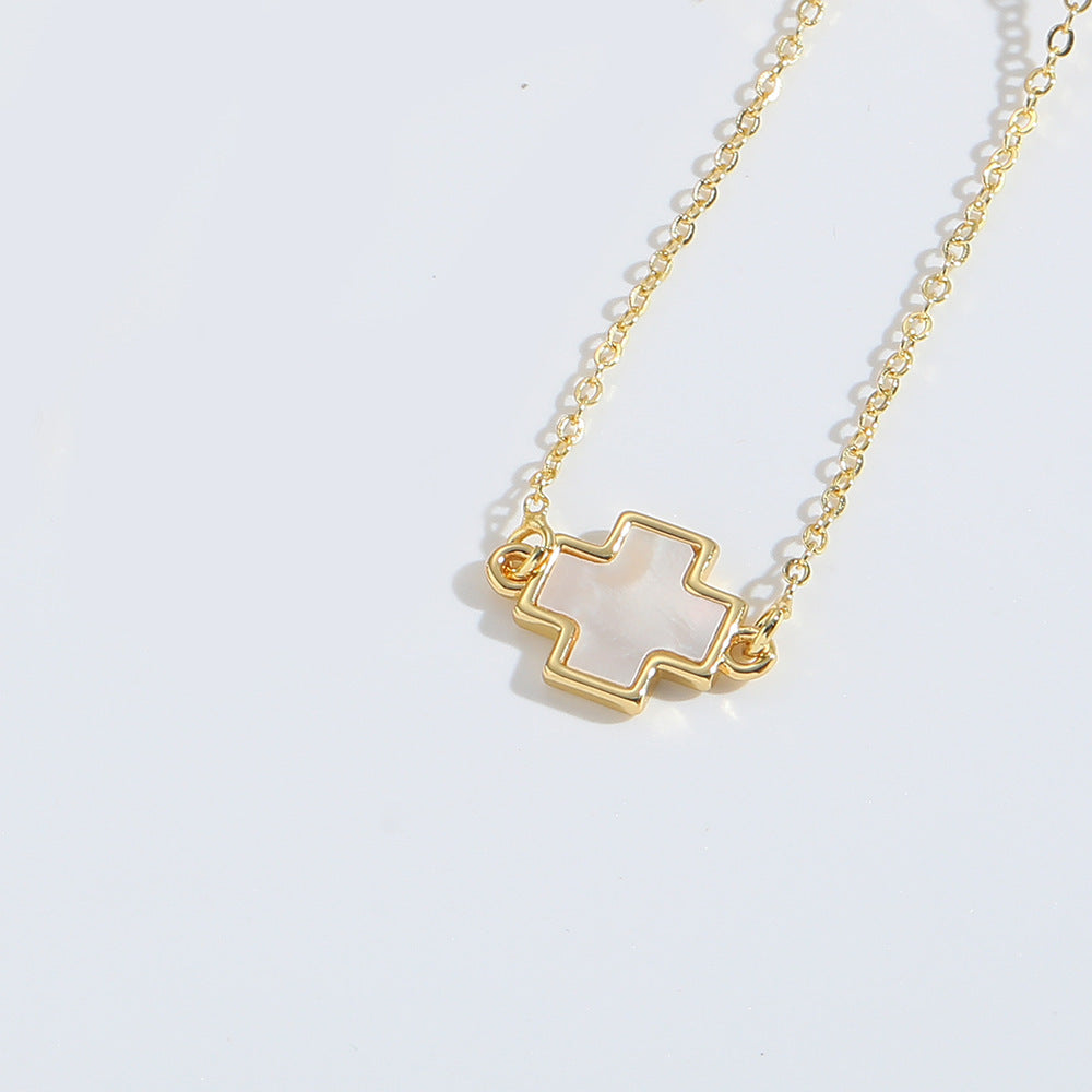 Inlaid Pendant Necklace Vintage Heart Clavicle Chain