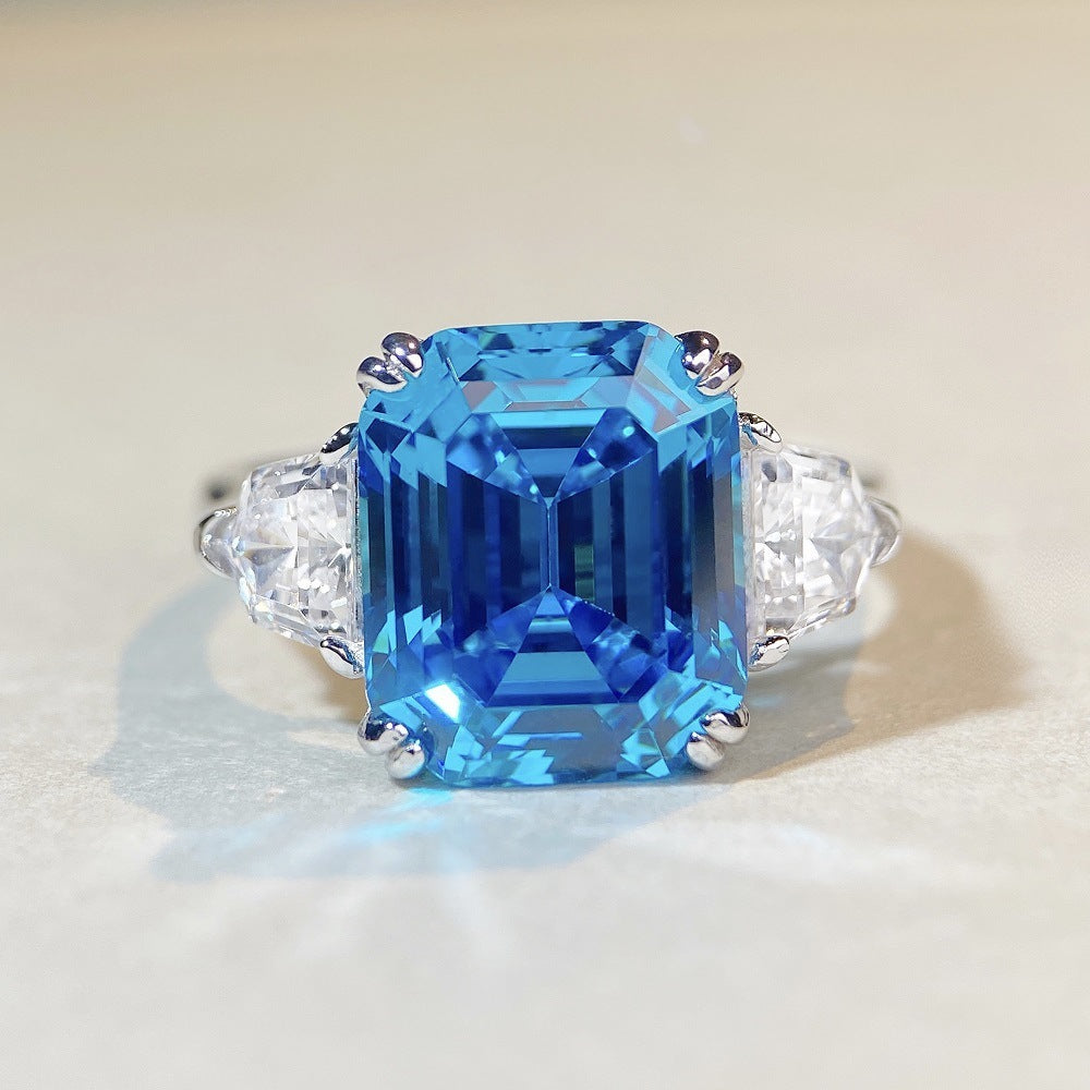 S925 Sterling Silver Diamond Ring With Aquamarine - A Luxurious And Stylish Colored Gemstone Ring