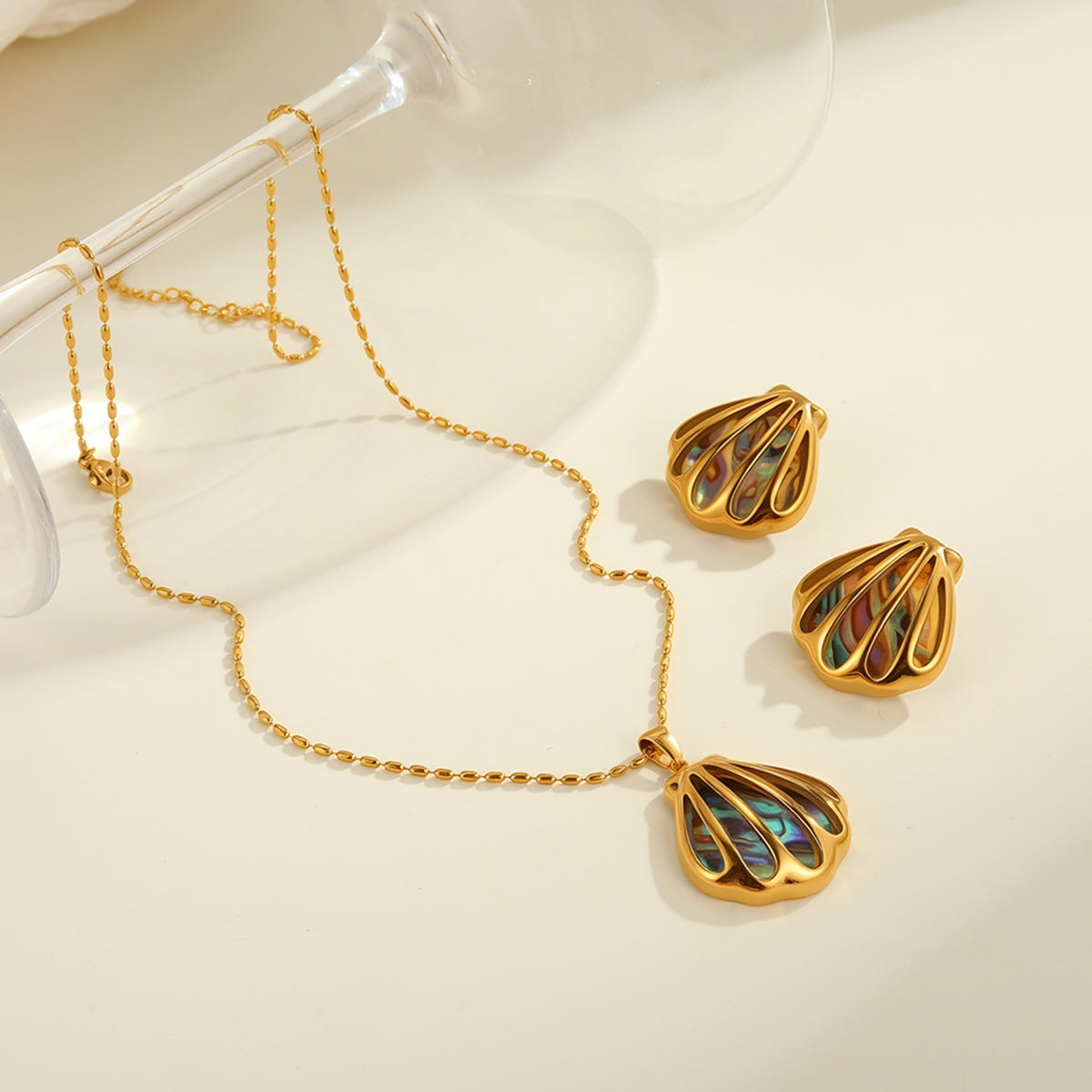 Scallop Shell Stainless Steel Necklace Gold Plated Ins High-grade Ear Studs Earrings
