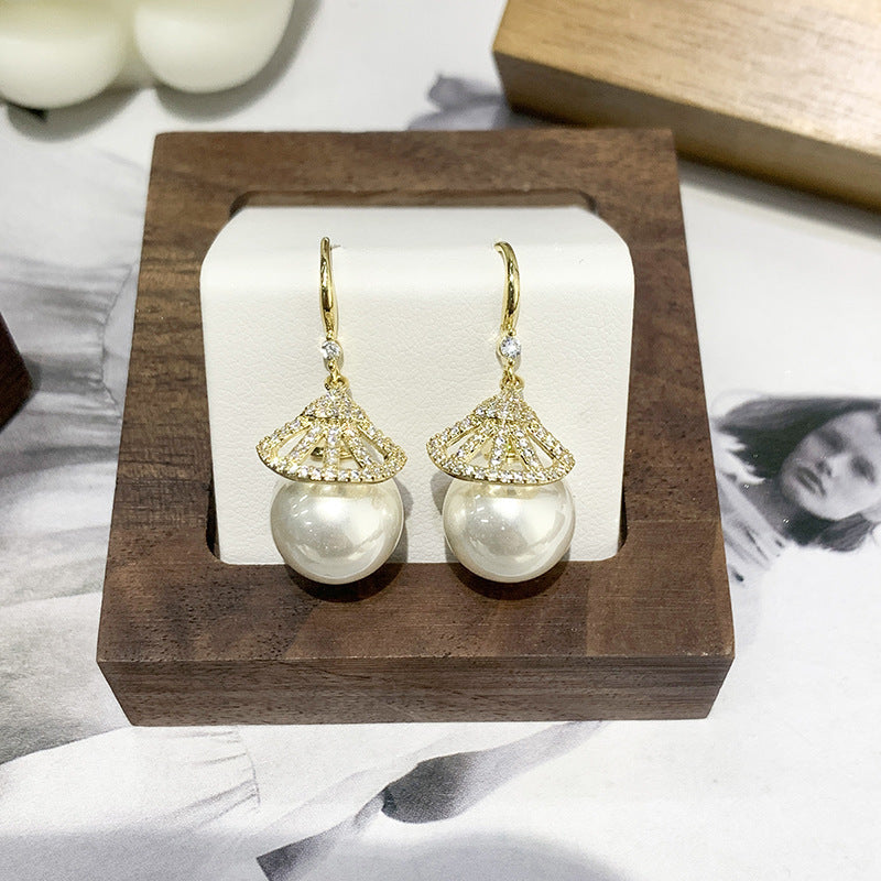 Temperament Internet Celebrity Light Luxury Cat Eye Stone Earrings