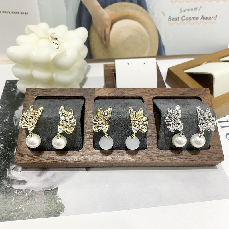 Fresh And Elegant Everyday Women's Minimalist High-end Design Earrings