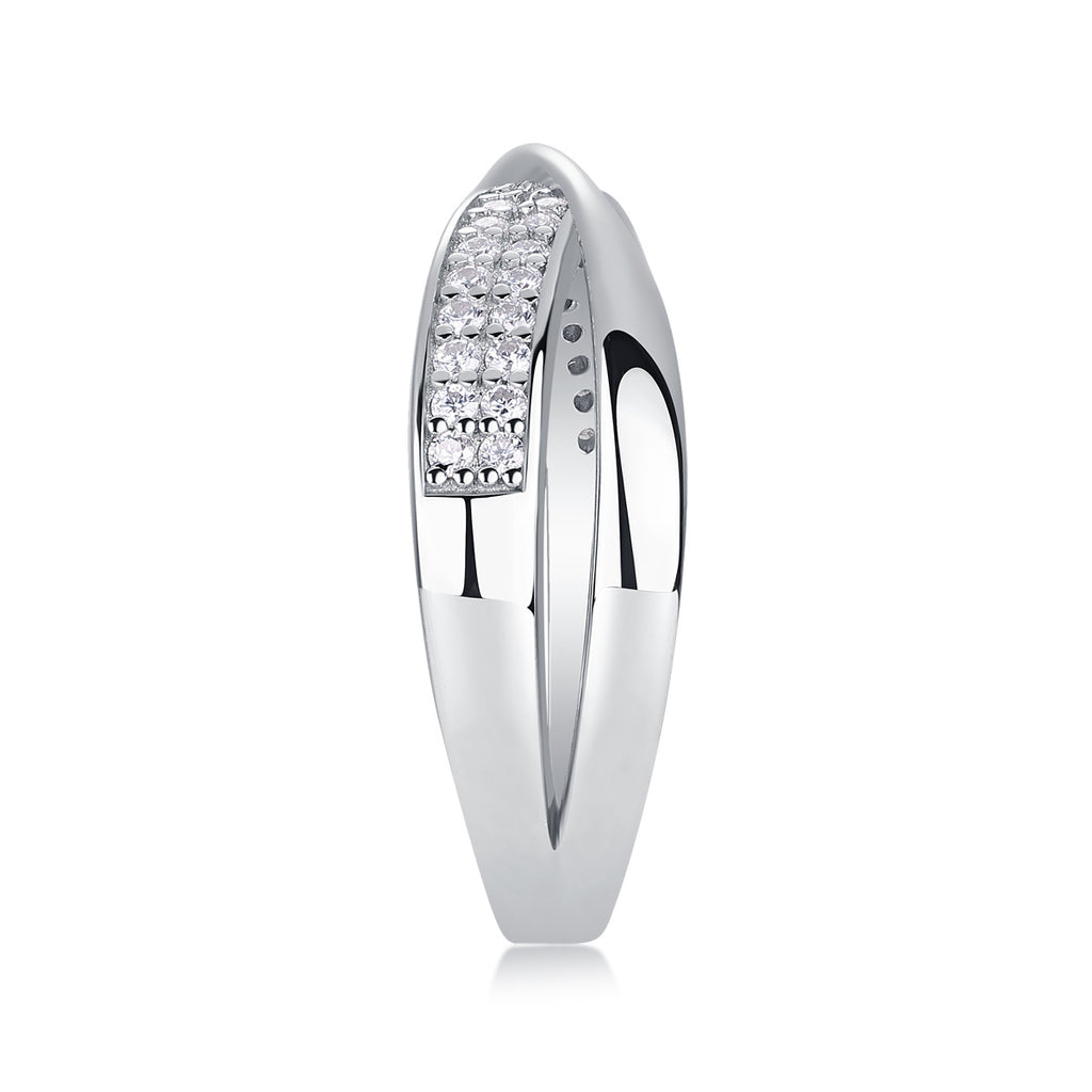 Dexterous Encircle - Set With Top-quality Moissanite S925 Silver And Platinum-plated Diamond Wedding Ring. The Ring Can Be Inspected With A Diamond Pen