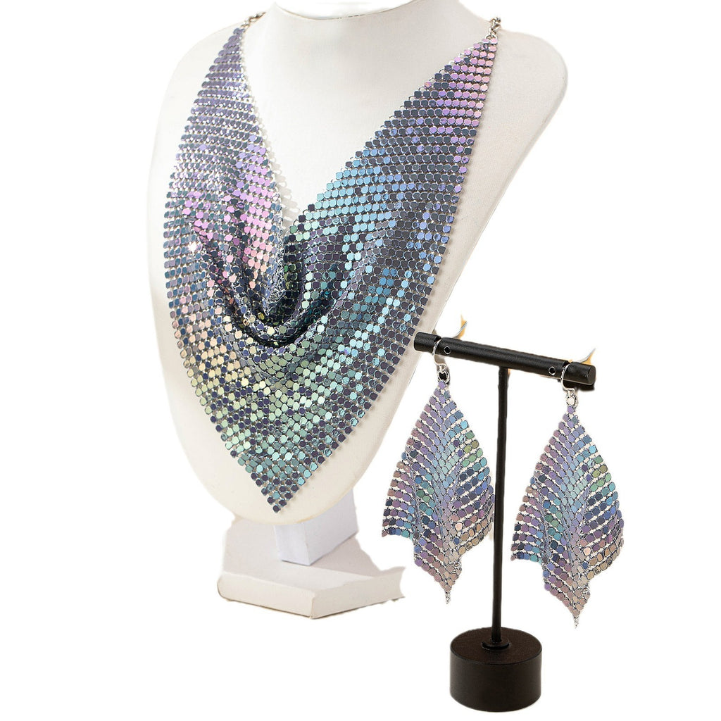 Fashion, Personalized And Exaggerated Metal Eardrops Pendant Heavy Industry Suit