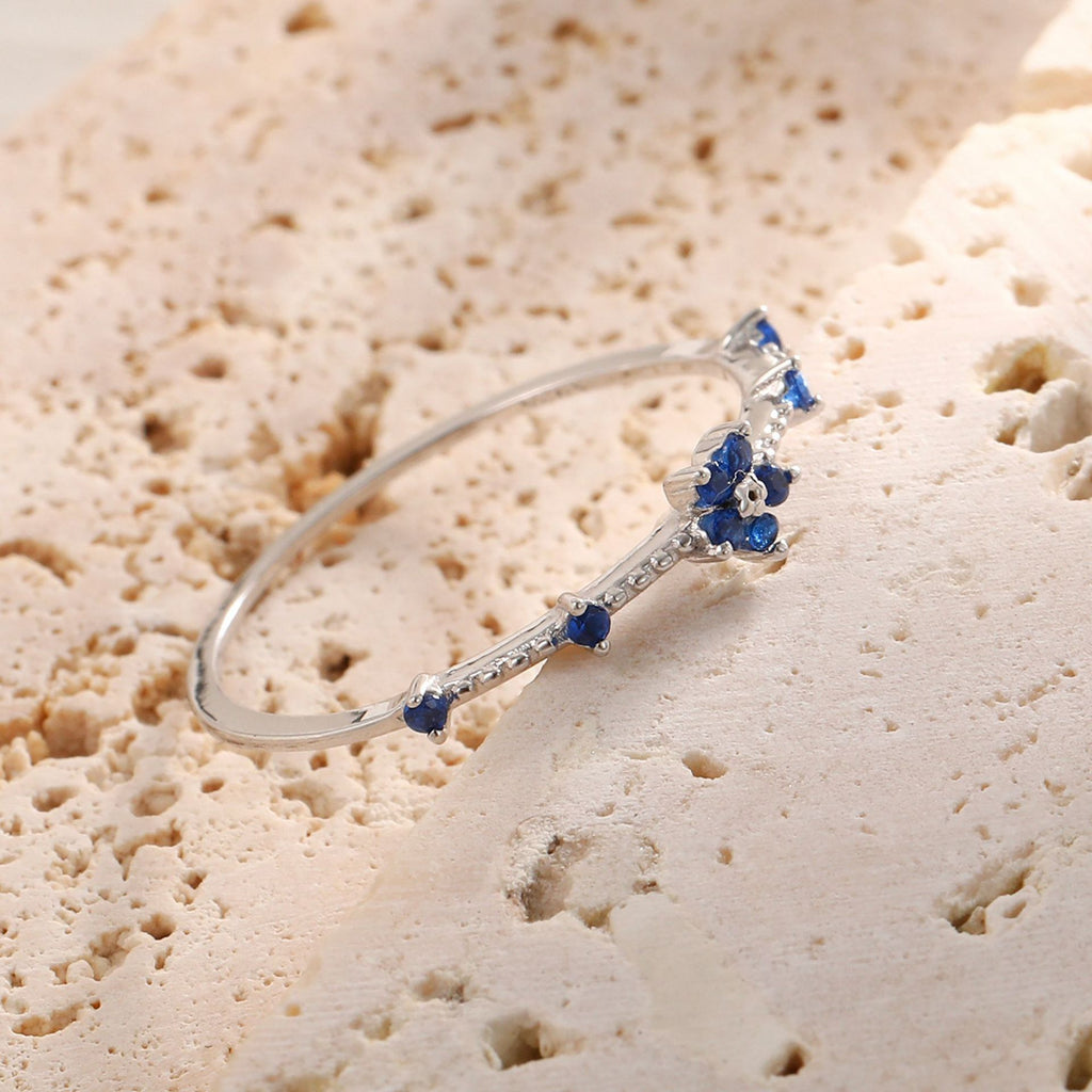 Women's Micro-inlaid Blue Zircon Flower Ring