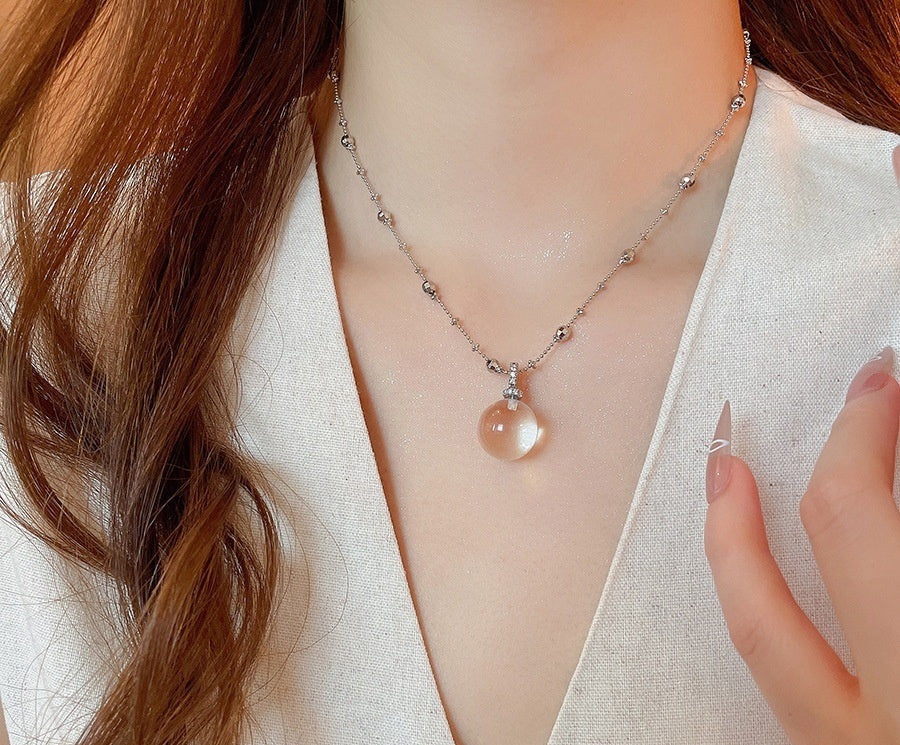 Diamond-embedded Heart Geometric Round Pendant Crystal Necklace