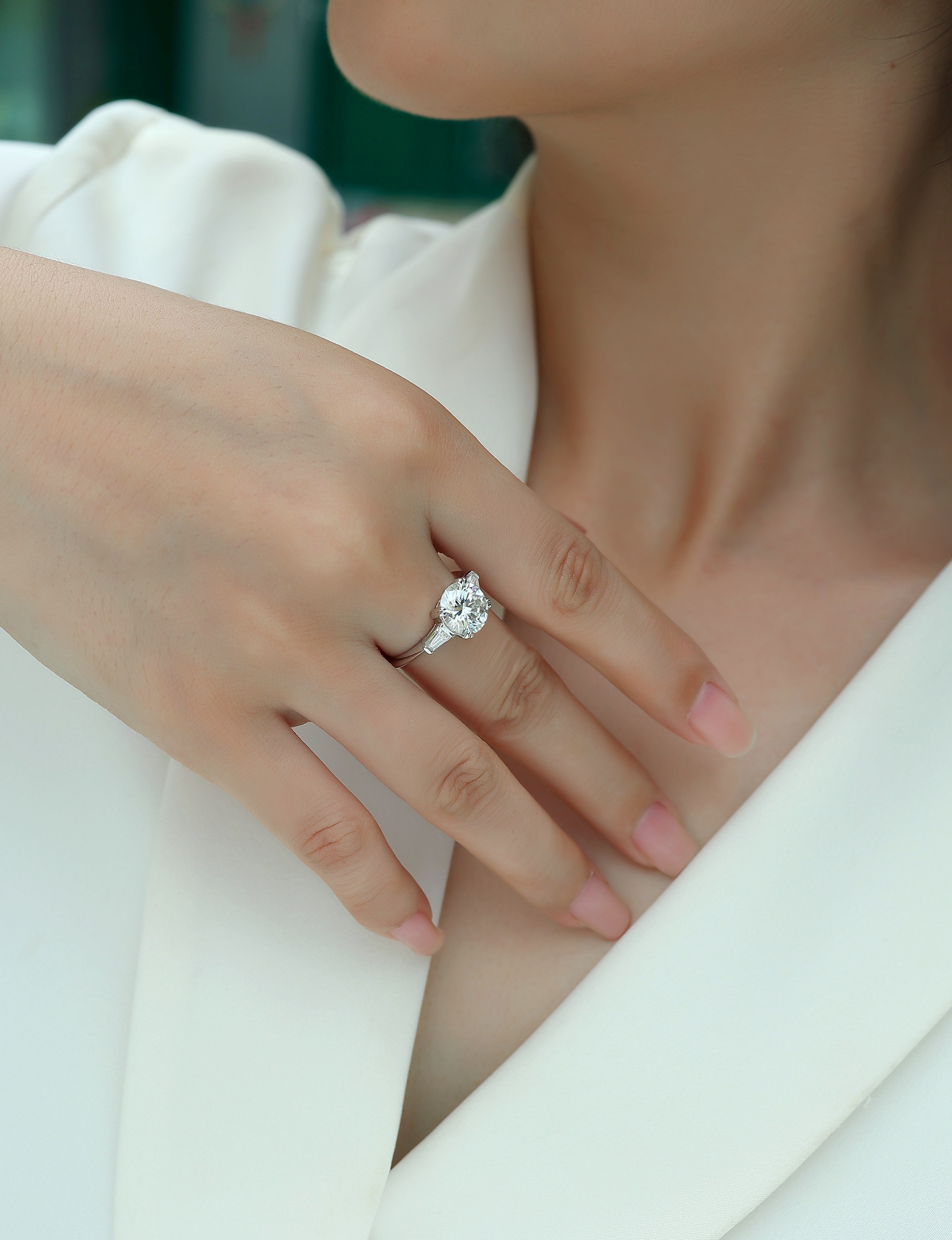 The Glorious Path - A Wedding Ring Set With Top-quality Octagonal Moissanite S925 In Silver And Platinum-plated. The Ring Can Be Inspected With A Diamond Pen