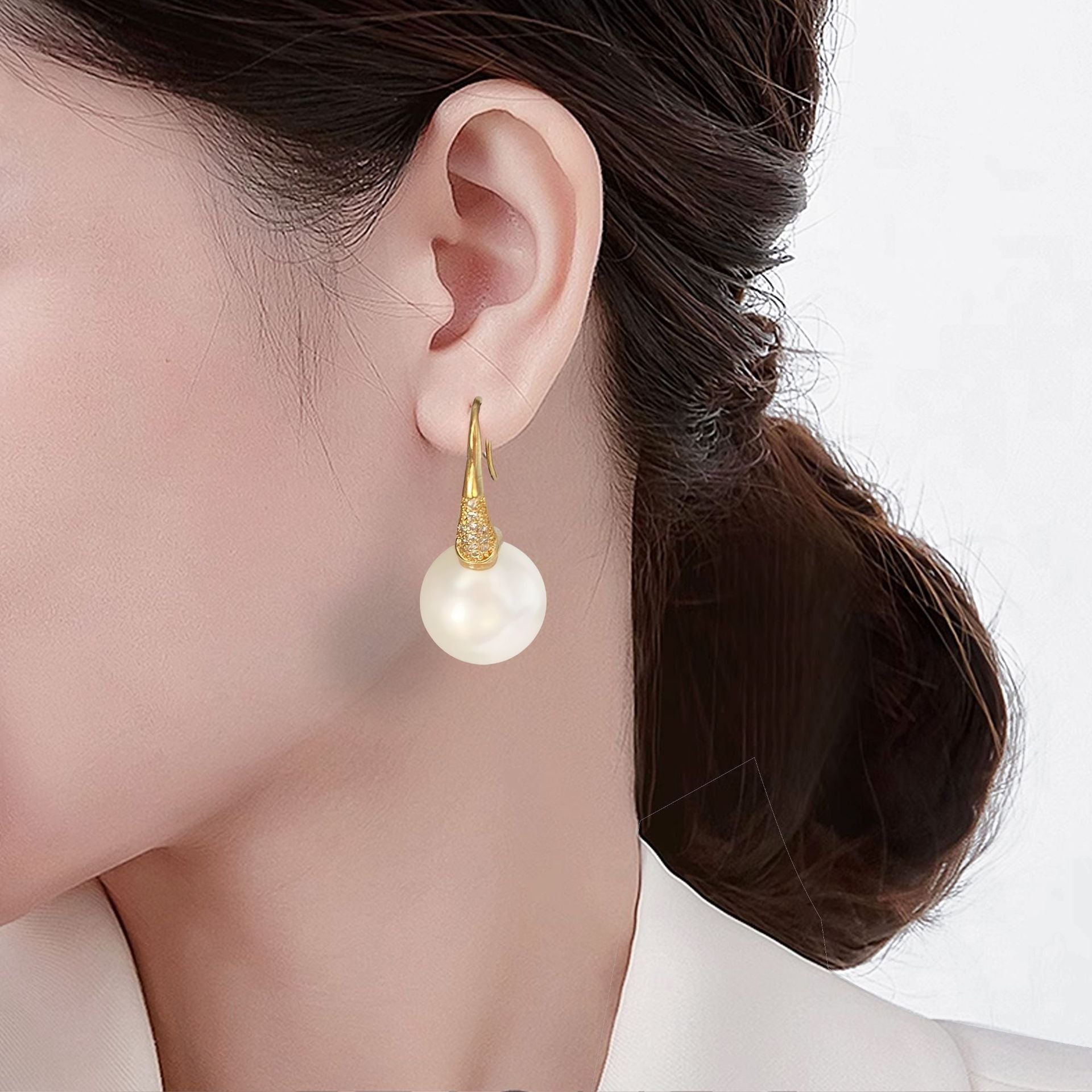 High-quality Pearl Earrings