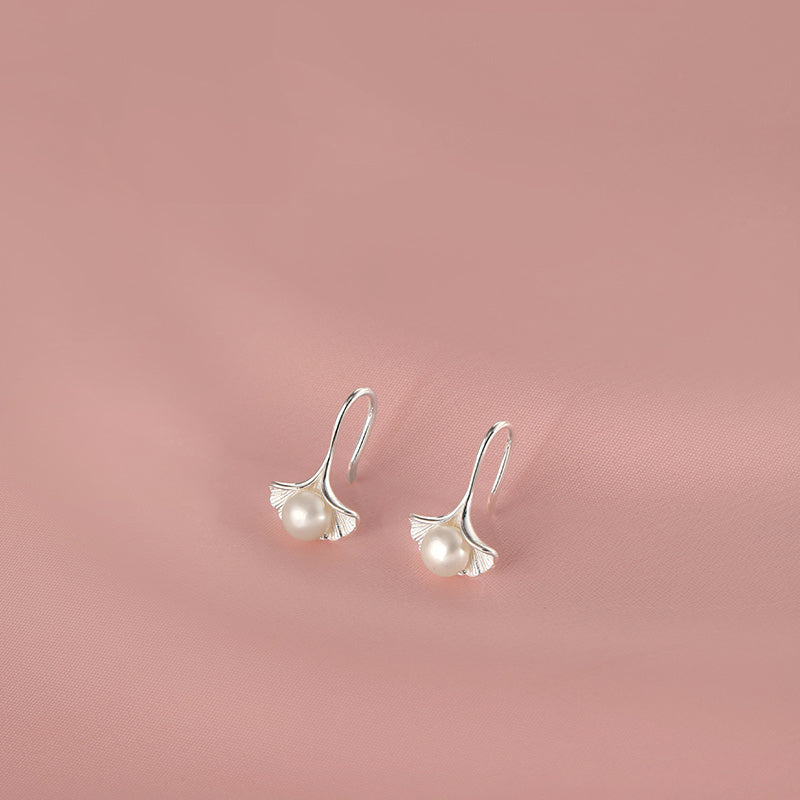 New Ginkgo Leaf Ear Hooks For Women
