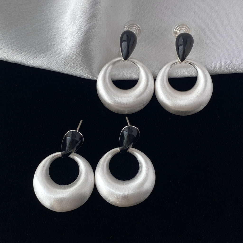 Retro Geometric Drop Earrings With Enamel Color Clash