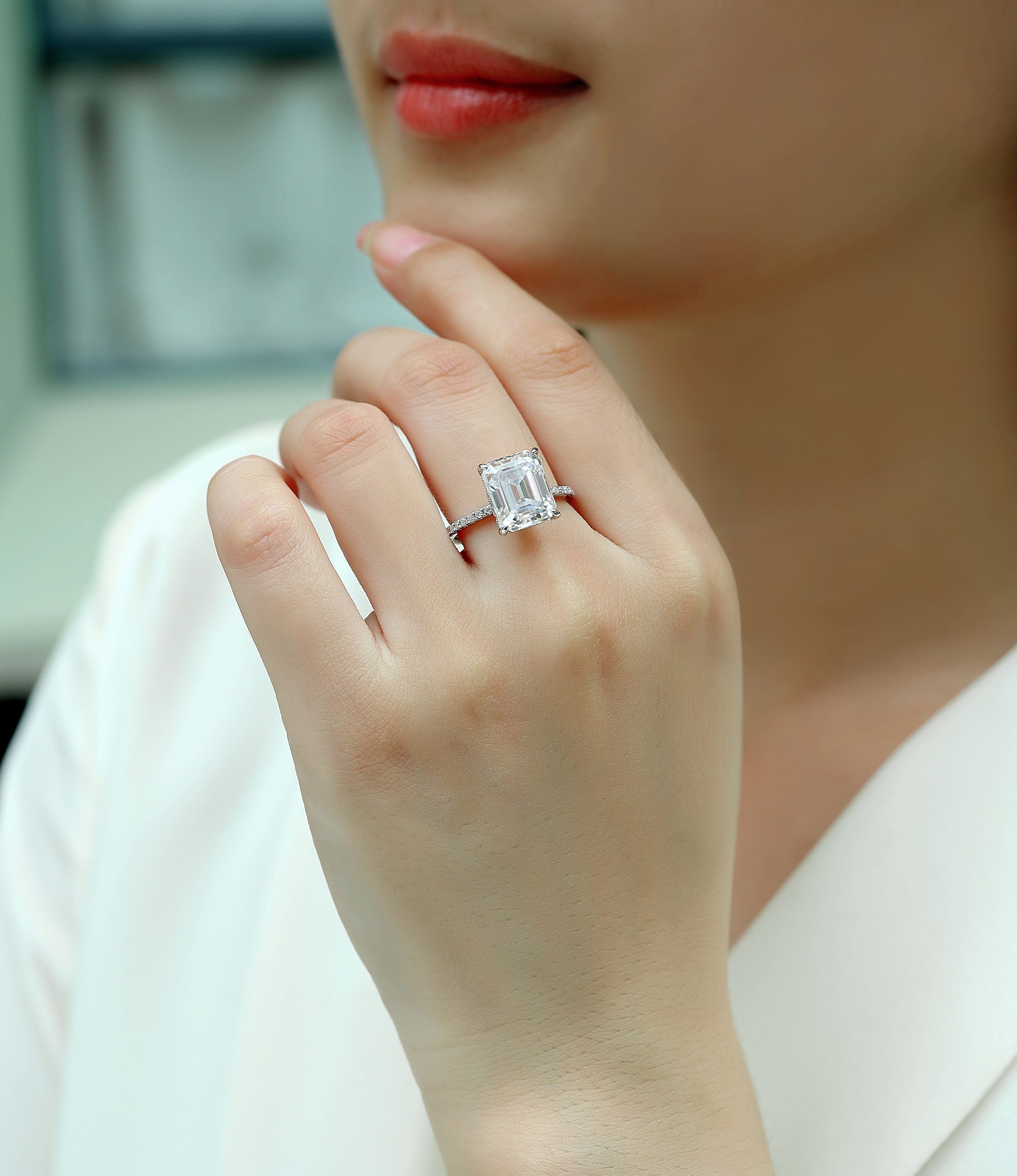 The City Of Iridesy Colors - A Wedding Ring Set With Top-quality Octagonal Moissan S925 Silver And Platinum-plated Diamond. The Ring Can Be Inspected With A Diamond Pen