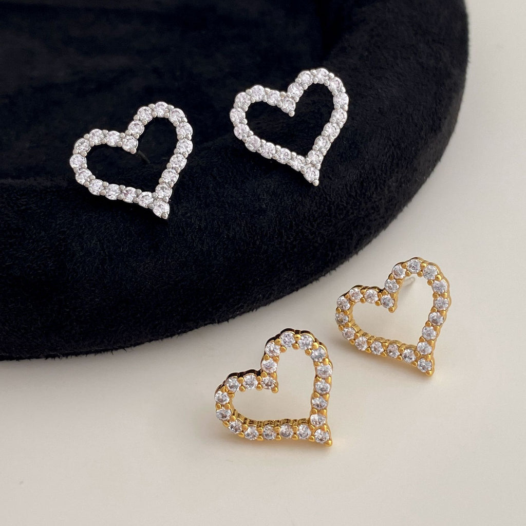 Small And Exquisite Love Temperament Earrings With A Sense Of High-end Ear Clips