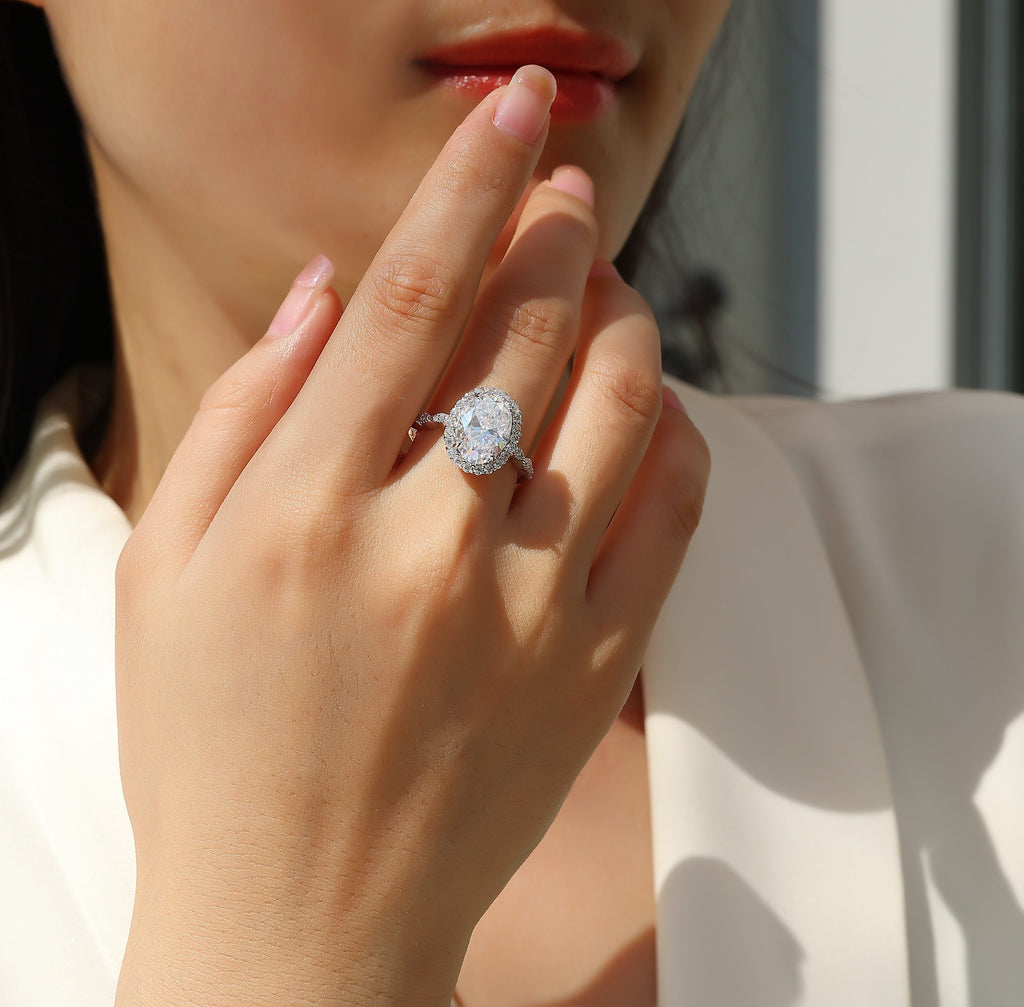 Moonlight Pupil - A Wedding Ring Set With Top-quality Egg-shaped Moissanite S925 Silver And Platinum-plated Diamond. The Ring Can Be Inspected With A Diamond Pen