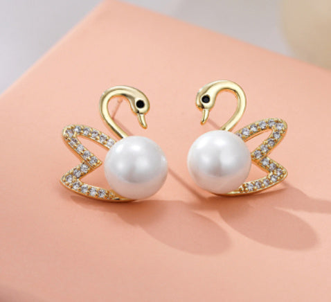 S925 silver freshwater pearl swan earrings