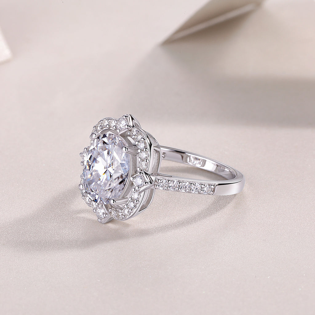 Camellia - Set With Top-quality Egg-shaped Moissanite S925 Silver And Platinum-plated Diamond Wedding Ring. The Ring Can Be Inspected With A Diamond Pen