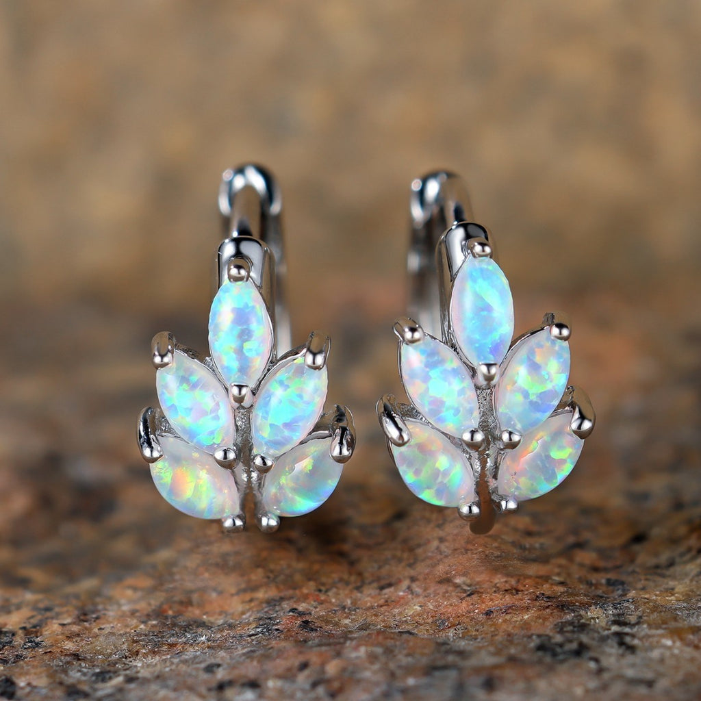 Simple Leaf Design Ear Clip Female Versatile Personality Retro