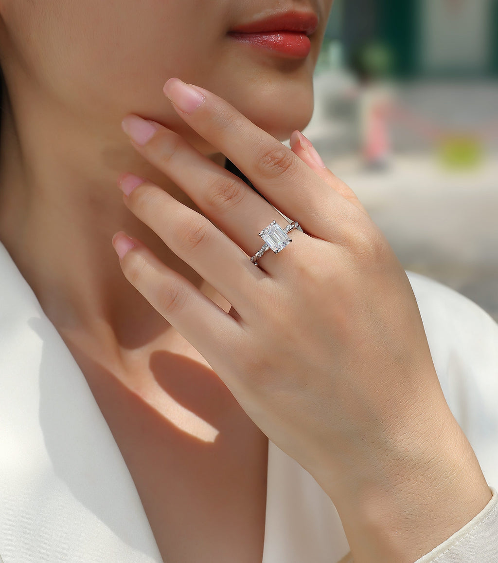 Chasing Light - A Wedding Ring Set With Top-quality Octagonal Moissanite S925 In Silver And Platinum-plated. The Ring Can Be Inspected With A Diamond Pen