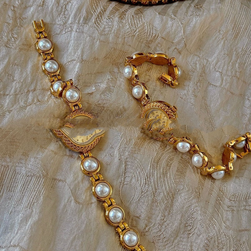 New Mid-ancient Light Luxury Pearl Bracelet Watch Temperament