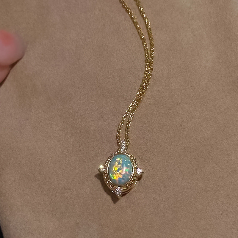 Italian Craftsmanship 925 Silver Vintage-style 6X8 Opal Necklace Pendant