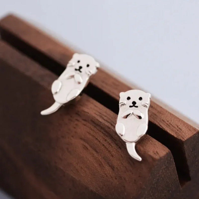 Simple And Compact Three-dimensional Earrings For Women