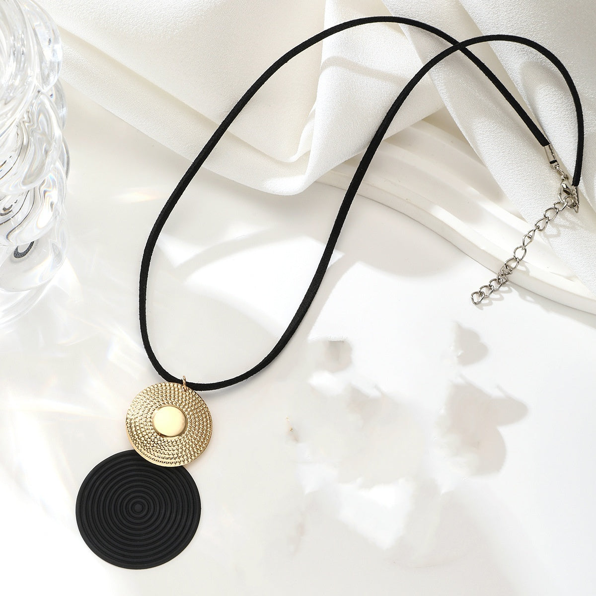 Simple Retro Metal Circle Color Matching Mosquito Coil Geometric Earrings For Women