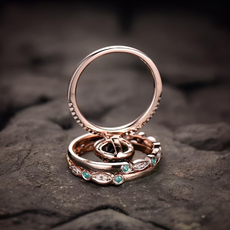 Fashion Personality Three-in-one Emerald Laminated Ring