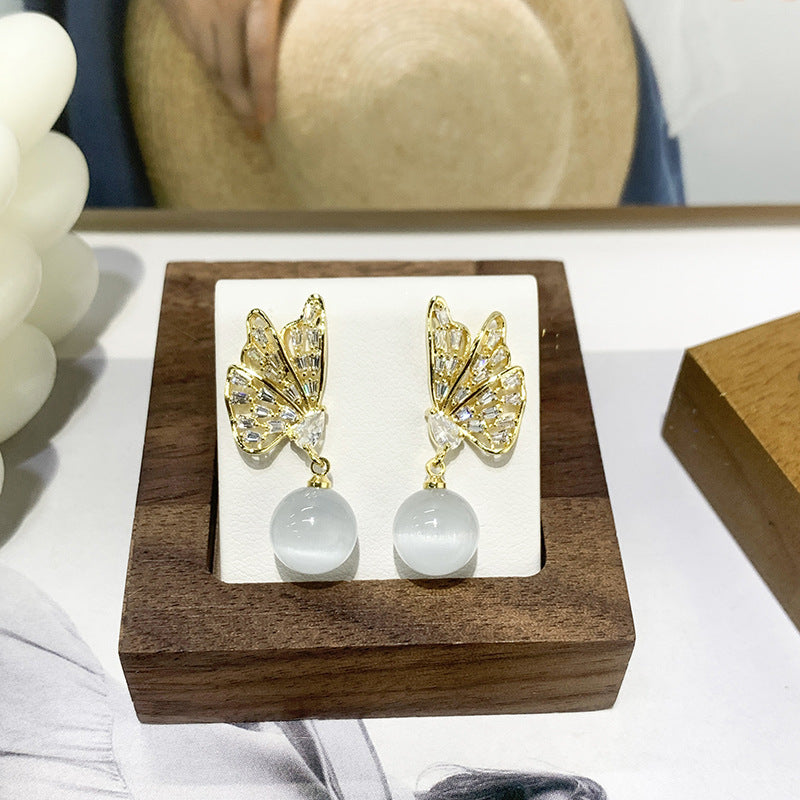 Fresh And Elegant Everyday Women's Minimalist High-end Design Earrings