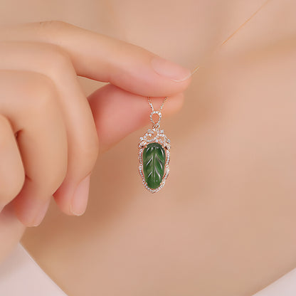 18K Gold Inlaid Emerald Necklace with Diamond Details