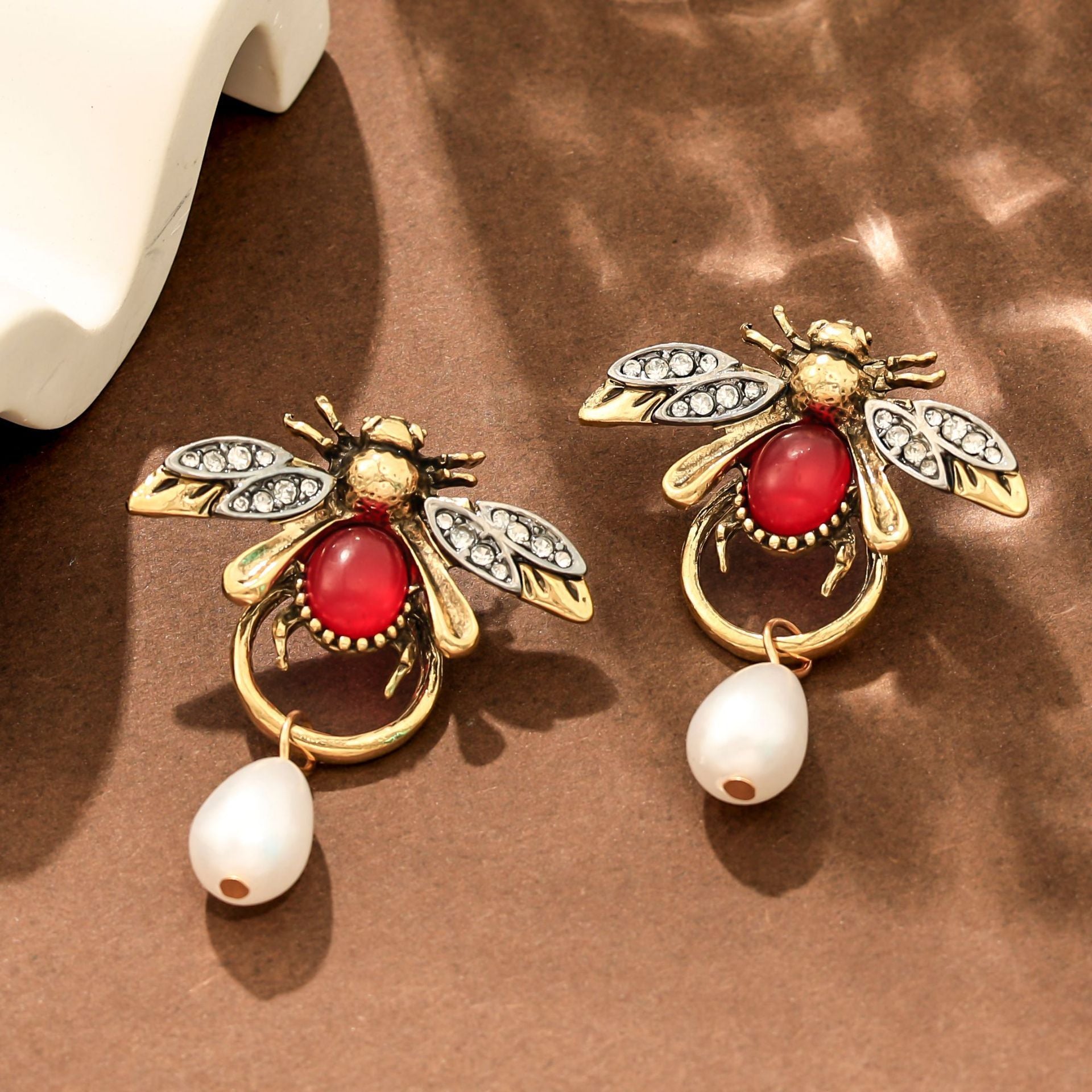 Personality Retro Insect Drop Animal Earrings