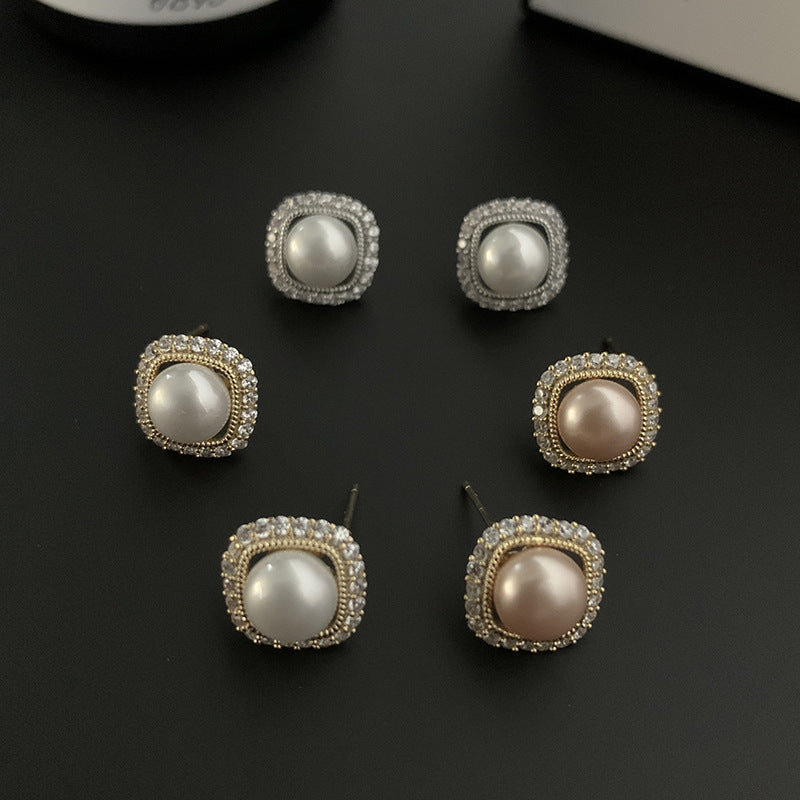 Minimally Luxurious Socialite Zircon Pearl Earrings