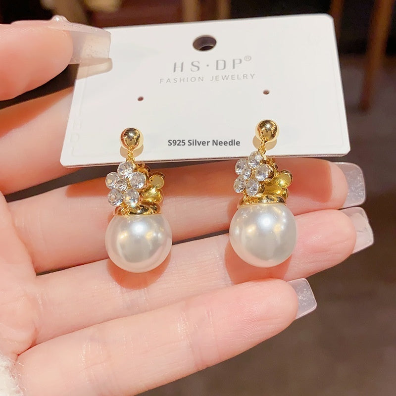 Female Korean Style Design Versatile Double-sided Flower Pearl Earrings