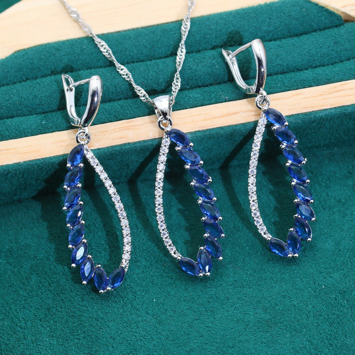Anti-allergy Zircon Necklace Earrings Jewelry Suit