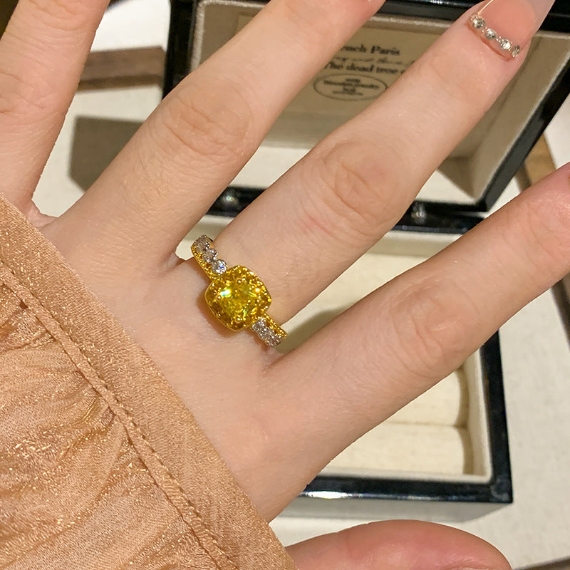 Yellow Diamond Pineapple Cube Sugar Light Luxury High-end Plain Ring