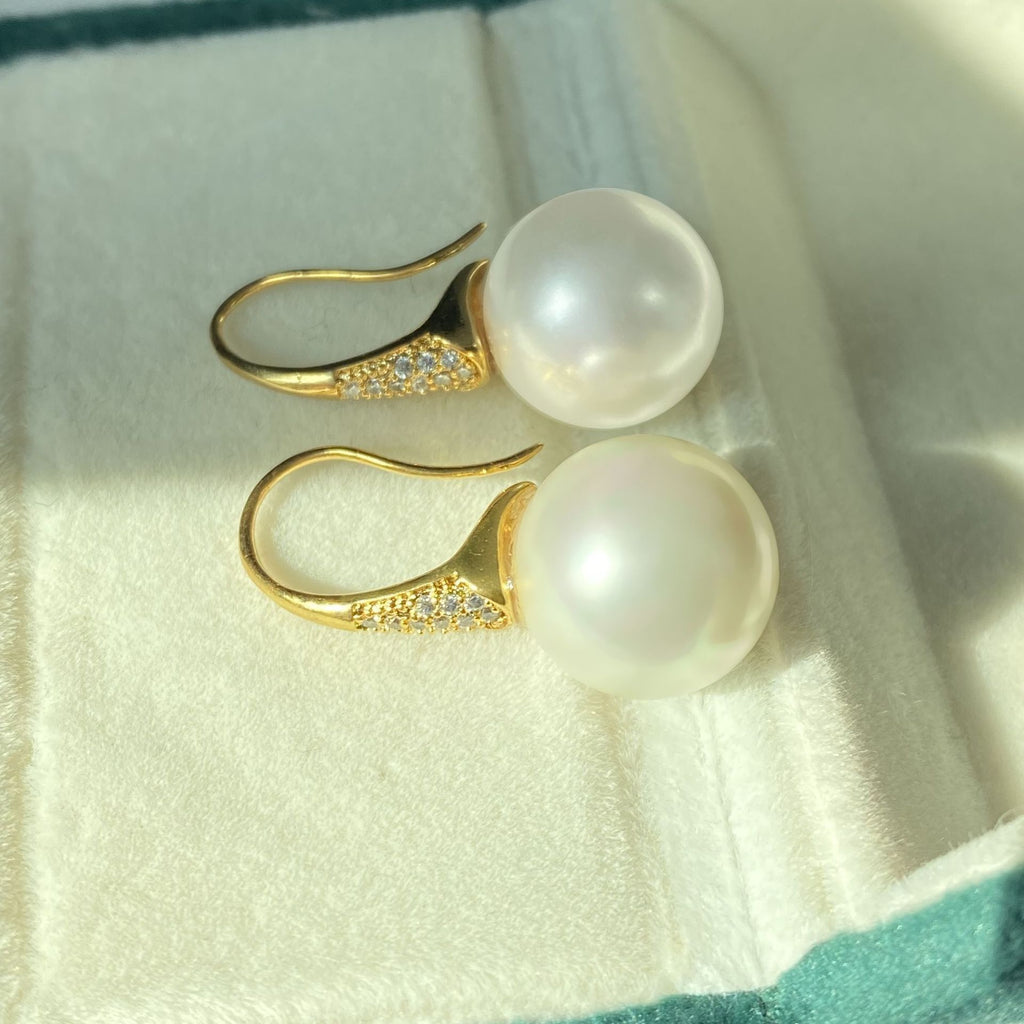 High-quality Pearl Earrings