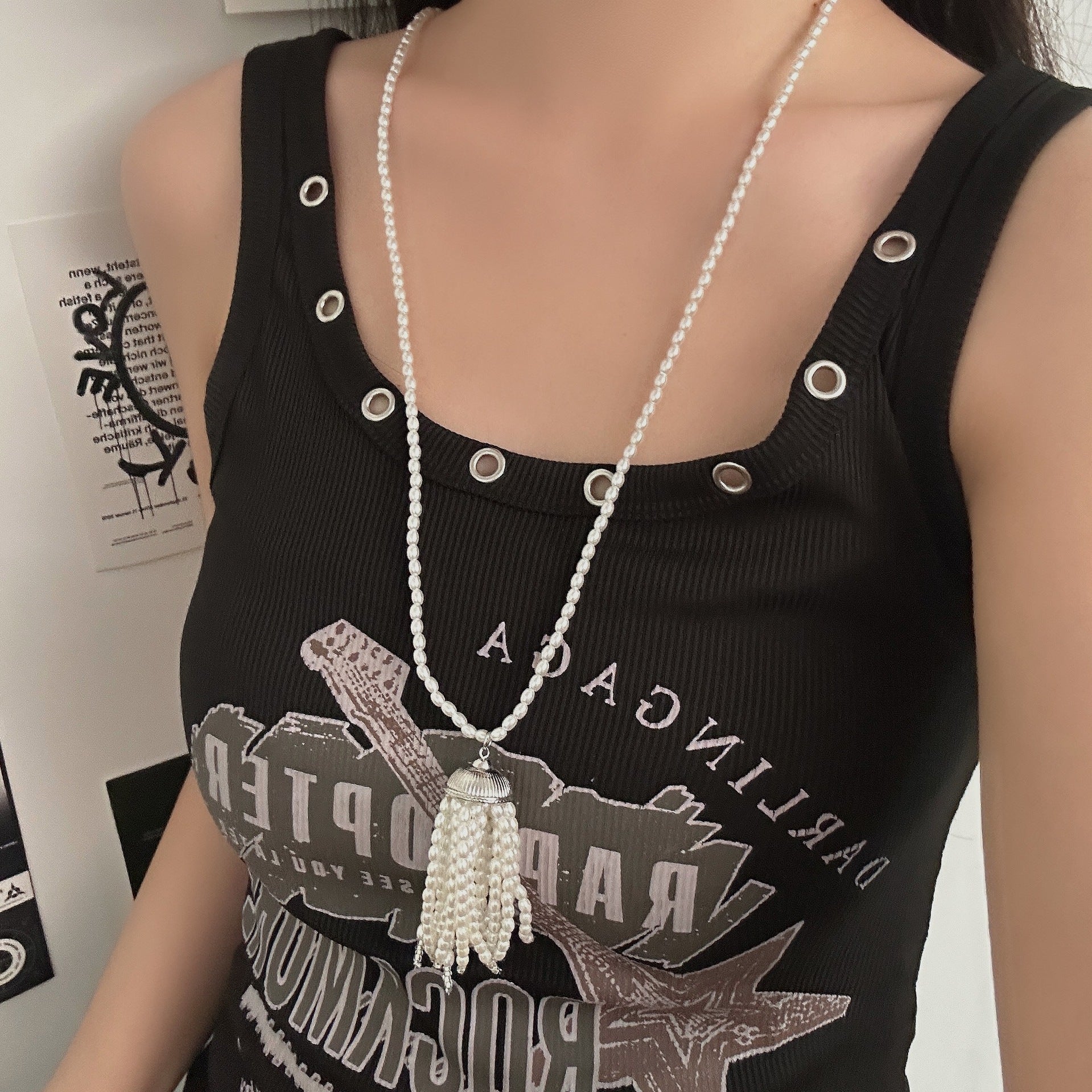 Women's Pearl Tassel Necklace Spring And Summer Long Rice Pearl Necklace
